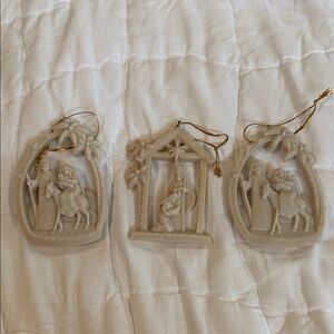 Elegant Cream Nativity Scene Ornaments Set
